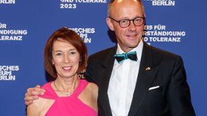 Politiker, Ehemann, Brötchenholer: Ehefrau verrät: CDU-Chef Friedrich Merz holt am Sonntag die Brötchen