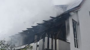 Feuerwehr im Einsatz: Die Brandursache in Oberstenfeld ist noch unklar