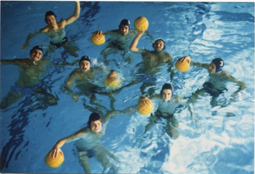 Wasserballmannschaft Ende der 80er Jahre Foto: cg